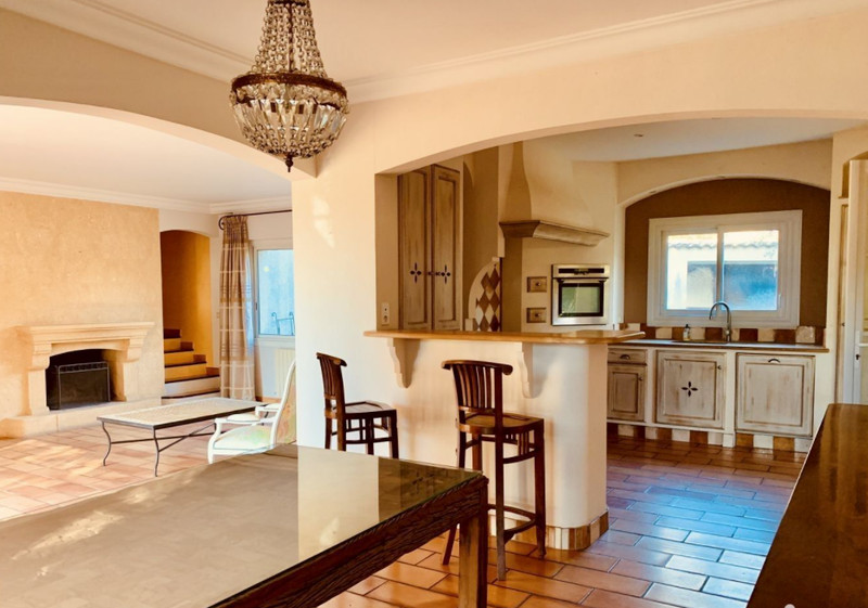 French property for sale in Castillon-du-Gard, Gard - &#8364;799,000 - photo 3