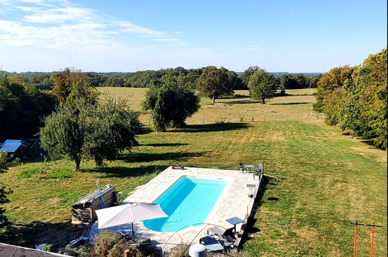 French property for sale in Bazelat, Creuse - €267,500 - photo 8