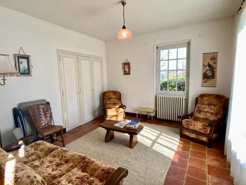French property for sale in Coly-Saint-Amand, Dordogne - €379,800 - photo 2