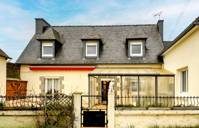 Maison à vendre à Ploufragan, Côtes-d'Armor, Bretagne, avec Leggett Immobilier