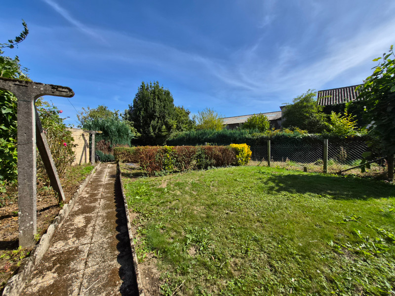 French property for sale in Le Teilleul, Manche - €71,600 - photo 6
