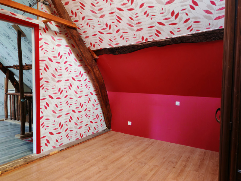 French property for sale in Gouttières, Puy-de-Dôme - €147,900 - photo 5