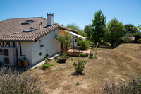Maison à vendre à Dax, Landes - 499.000 € - photo 2