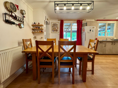 French property for sale in Landeleau, Finistère - €244,000 - photo 5