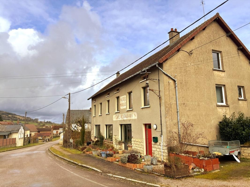French property for sale in Manlay, Côte-d'Or - €249,000 - photo 1