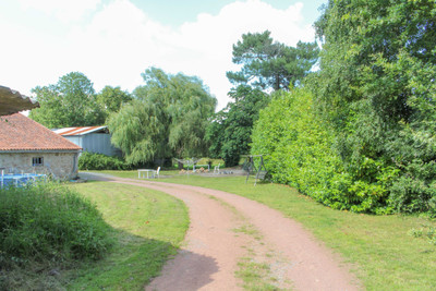 French property for sale in Clessé, Deux-Sèvres - €197,000 - photo 9