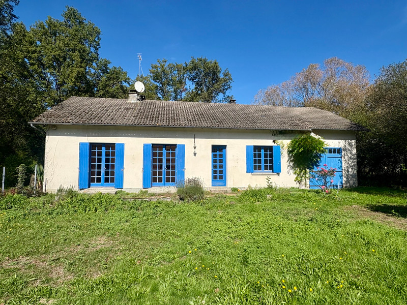 Propriété à vendre à Chalais, Dordogne - 109 000 €