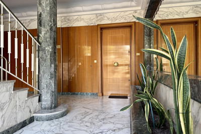 French property for sale in Nice, Alpes-Maritimes - €545,000 - photo 9