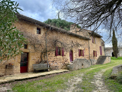 French property for sale in Biron, Dordogne - €694,000 - photo 3