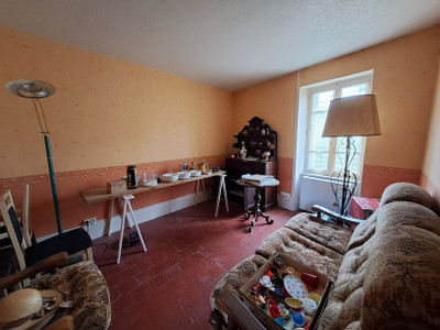 French property for sale in Luzy, Nièvre - €120,000 - photo 8