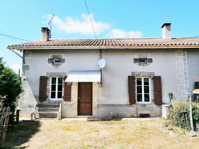 French property for sale in Champniers-et-Reilhac, Dordogne - €130,800 - photo 2