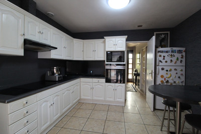 French property for sale in Confolens, Charente - €205,000 - photo 7