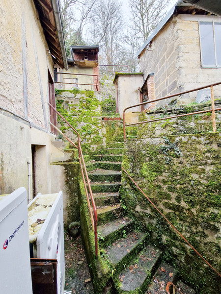 French property for sale in Aubusson, Creuse - €55,000 - photo 12