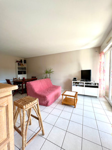 French property for sale in Saint-Martin-de-Seignanx, Landes - €250,000 - photo 9