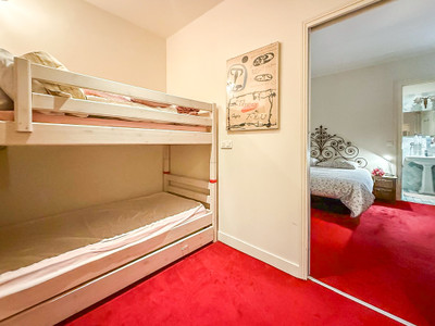 French property for sale in Paris, Paris - €1,090,000 - photo 8
