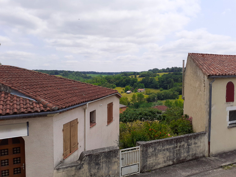 House for sale in Sos LotetGaronne Charming detached 3bedroom