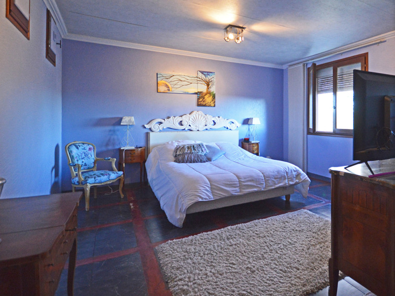 French property for sale in Trélissac, Dordogne - €434,600 - photo 6