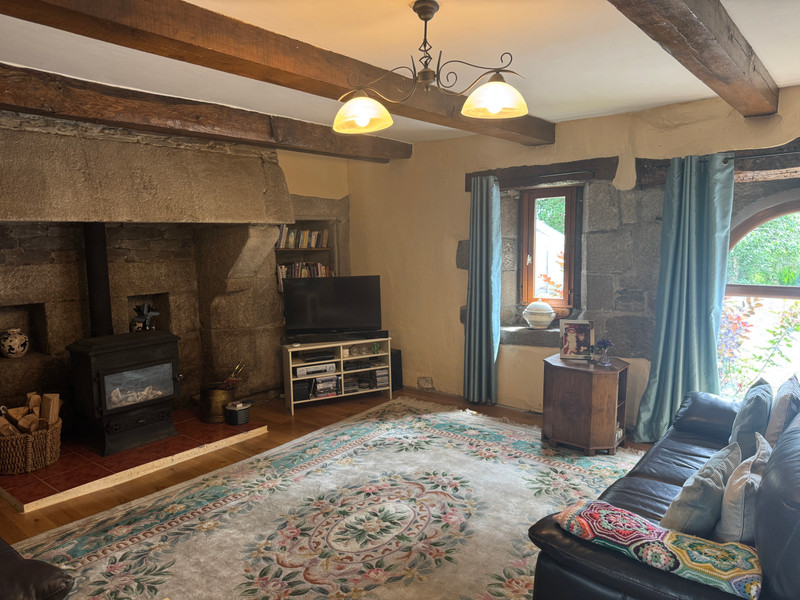 French property for sale in Kergrist-Moëlou, Côtes-d'Armor - €194,400 - photo 3