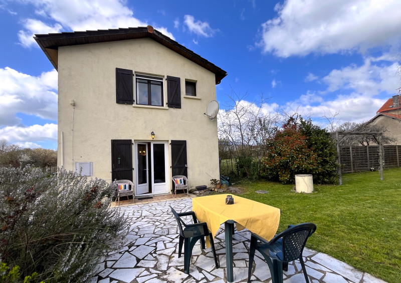 French property for sale in Lessac, Charente - €150,000 - photo 9
