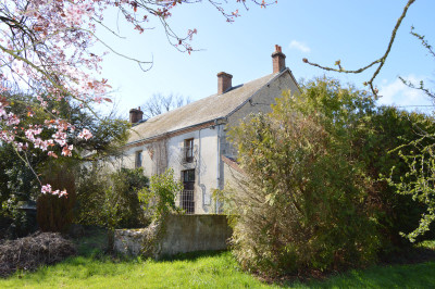 French property for sale in Genouillac, Creuse - €130,100 - photo 2