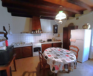 Maison à vendre à Saint-Séverin, Charente - 233.200 € - photo 4