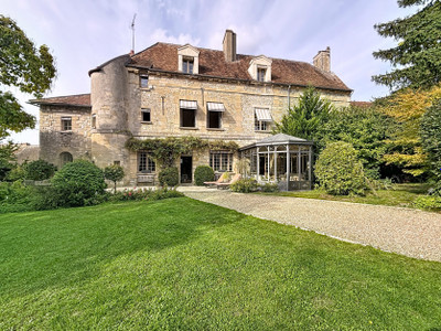 French property for sale in Us, Val-d'Oise - €1,250,000 - photo 2
