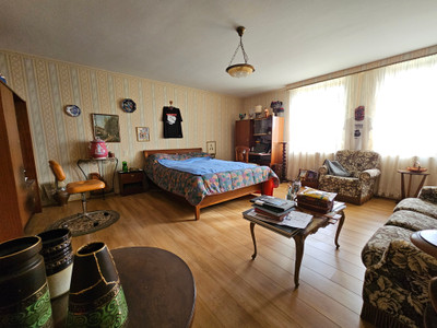 French property for sale in Commentry, Allier - €103,000 - photo 4