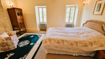 French property for sale in Clérac, Charente-Maritime - €299,999 - photo 3