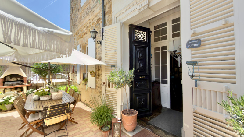 French property for sale in Ginestas, Aude - €895,000 - photo 9