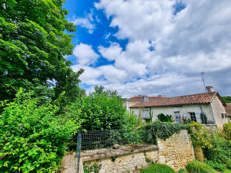 French property for sale in La Rochebeaucourt-et-Argentine, Dordogne - &#8364;36,600 - photo 7