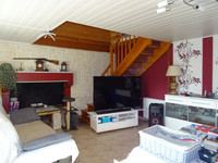 Maison à vendre à Val-de-Bonnieure, Charente - 155 900 € - photo 3