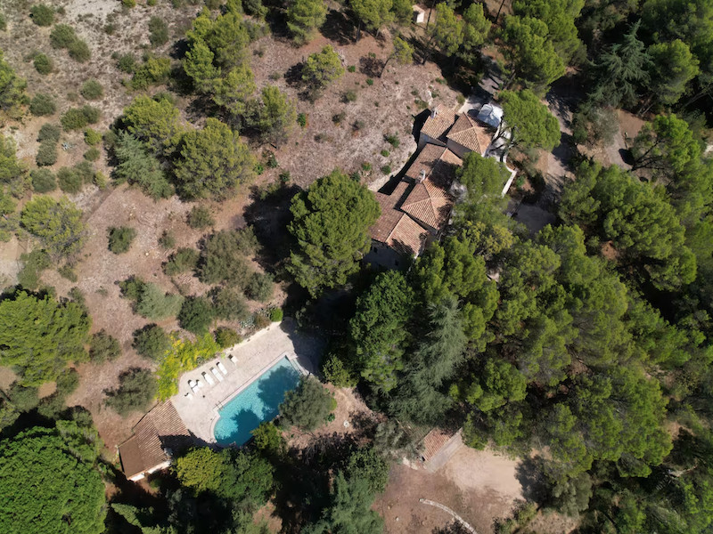 French property for sale in Beaucaire, Gard - €1,300,000 - photo 3