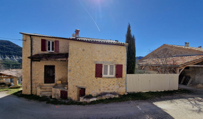 Maison à vendre à Mévouillon, Drôme, Rhône-Alpes, avec Leggett Immobilier