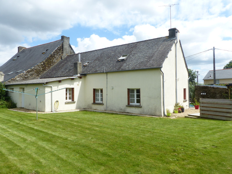 French property for sale in La Croix-Helléan, Morbihan - &#8364;180,000 - photo 7