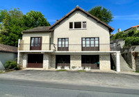 Maison à vendre à Ansac-sur-Vienne, Charente - 152.600 € - photo 1