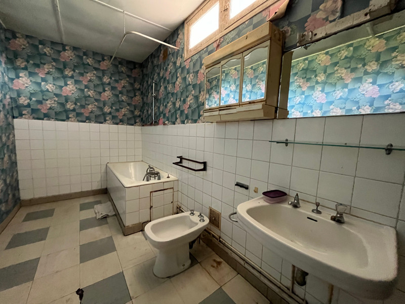 French property for sale in Chabrac, Charente - €58,500 - photo 6