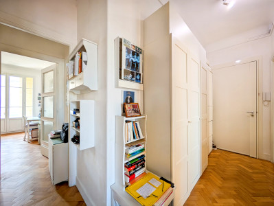 French property for sale in Nice, Alpes-Maritimes - €470,000 - photo 2