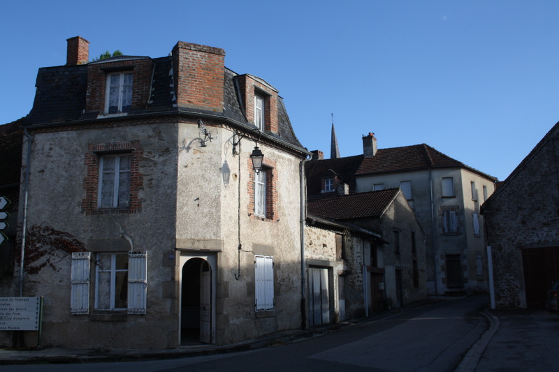French property for sale in Dompierre-les-Églises, Haute-Vienne - &#8364;16,600 - photo 2