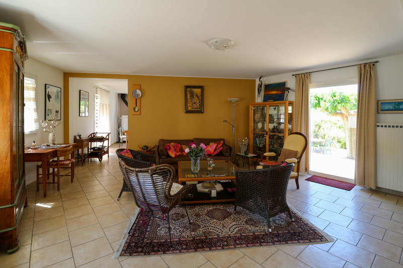 French property for sale in Aigues-Mortes, Gard - €1,225,000 - photo 7