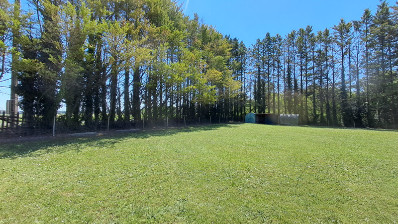French property for sale in Cherval, Dordogne - €299,999 - photo 9