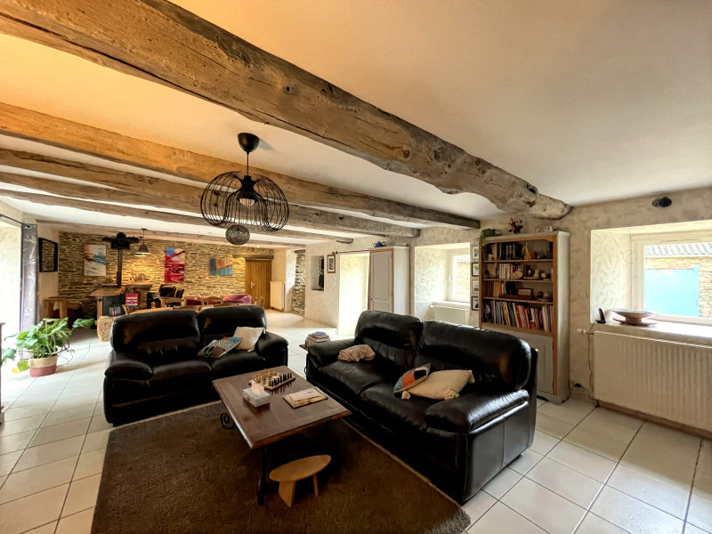 French property for sale in Merléac, Côtes-d'Armor - €337,500 - photo 2