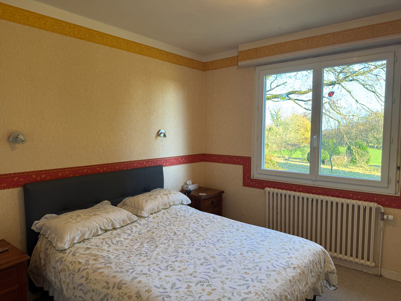 French property for sale in Rostrenen, Côtes-d'Armor - €235,400 - photo 10