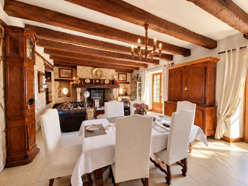 French property for sale in Jayac, Dordogne - €368,000 - photo 3