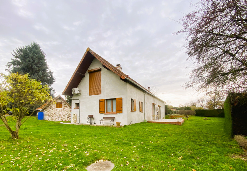 French property for sale in Mesples, Allier - €150,965 - photo 7