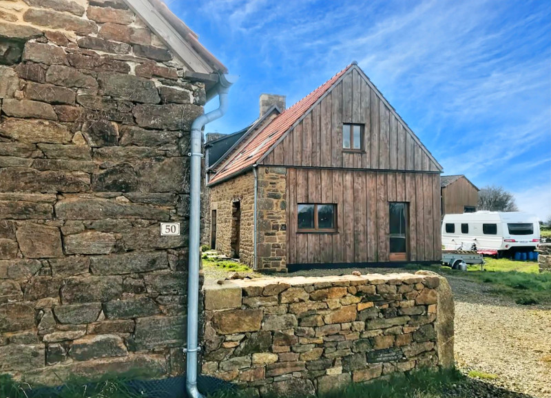 Propriété à vendre à Saint-Michel-en-Grève, Côtes-d'Armor - 229 000 €