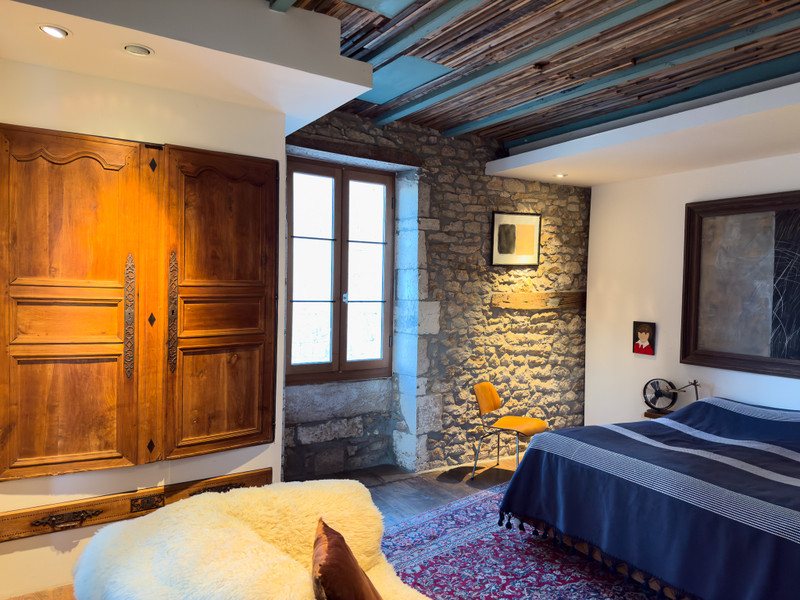 French property for sale in Feuillade, Charente - €372,340 - photo 8