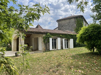 houses and homes for sale inBlasimonGironde Aquitaine