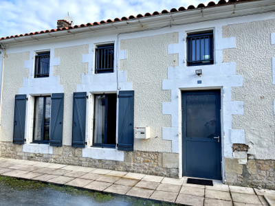 house for sale in Charente-Maritime