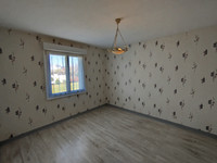 Maison à vendre à Saint-Thégonnec Loc-Eguiner, Finistère - 233.200 € - photo 8