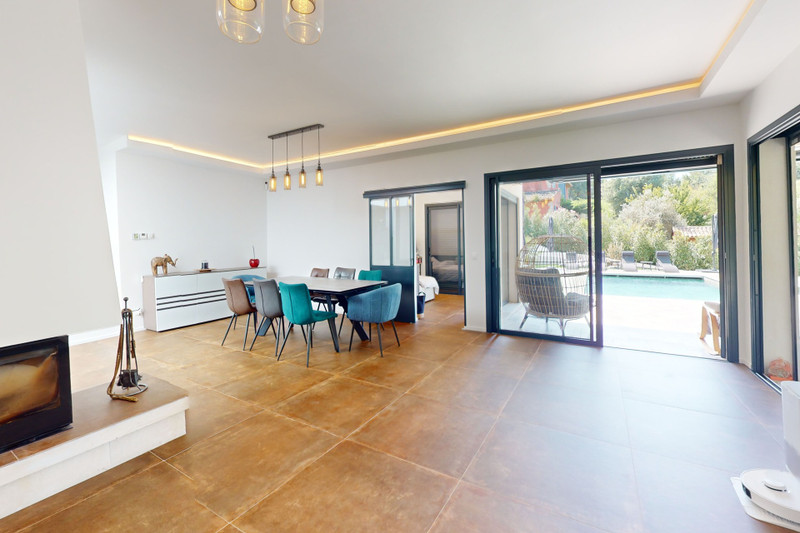 French property for sale in Roquefort-les-Pins, Alpes-Maritimes - €1,264,000